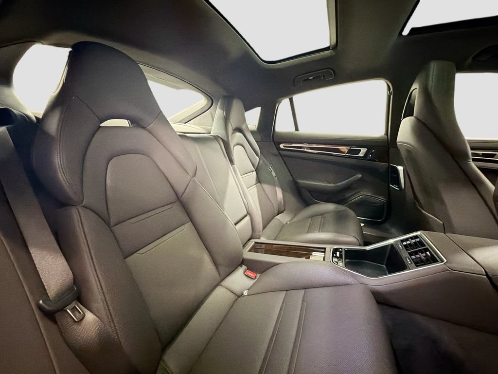 Certified 2018 Porsche Panamera 4 AWD/4WD image 29