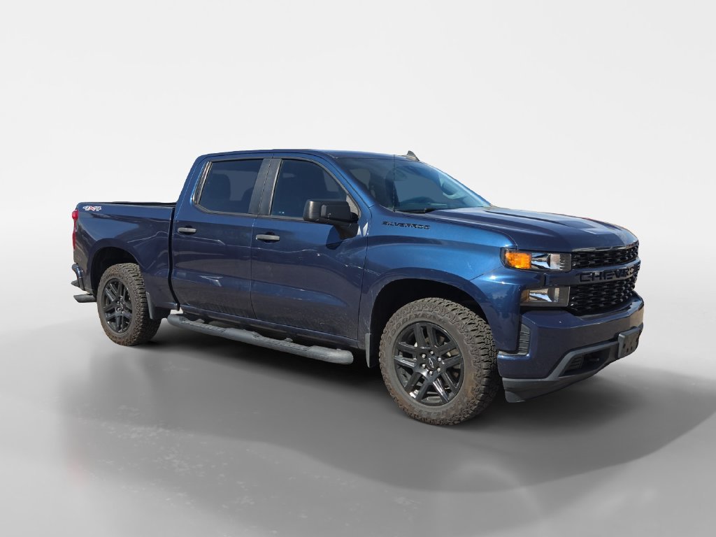 Used 2022 Chevrolet Silverado 1500 Custom w/ LPO, Blackout Package AWD/4WD image 8