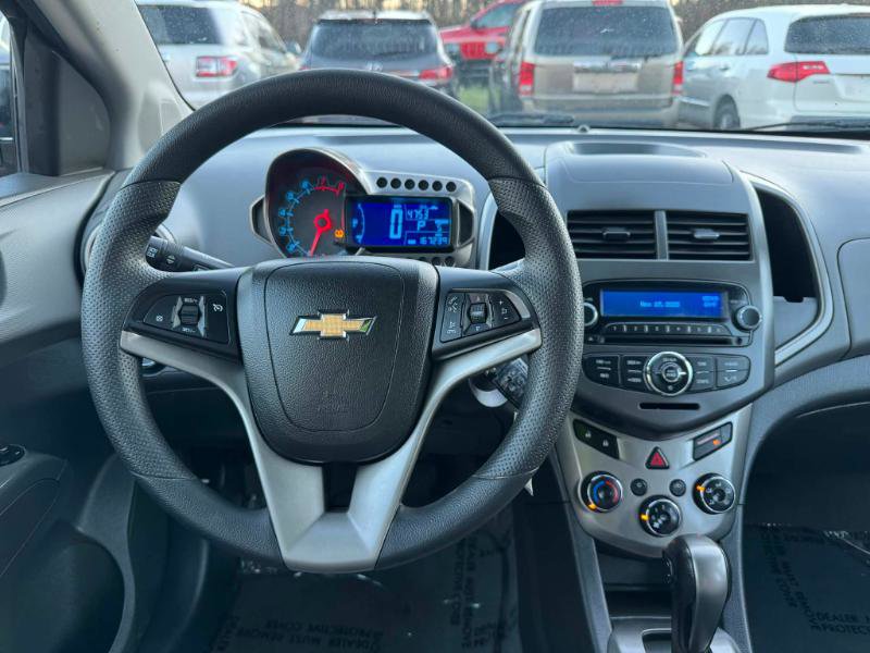 Used 2012 Chevrolet Sonic LT image 18