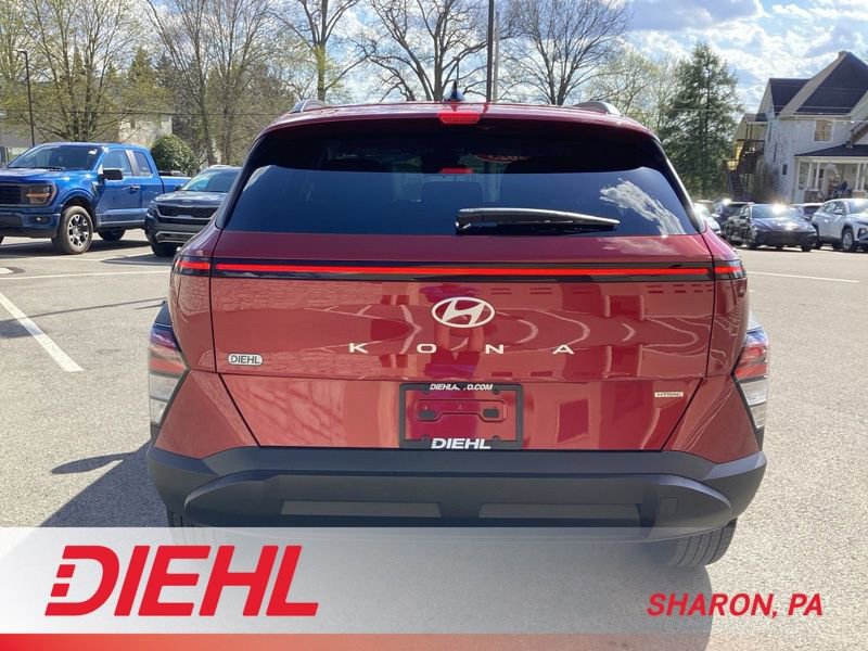 Certified 2025 Hyundai Kona SEL image 7