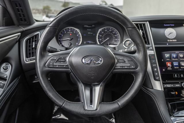 Used 2017 INFINITI Q60 2.0t w/ Moonroof Package image 9