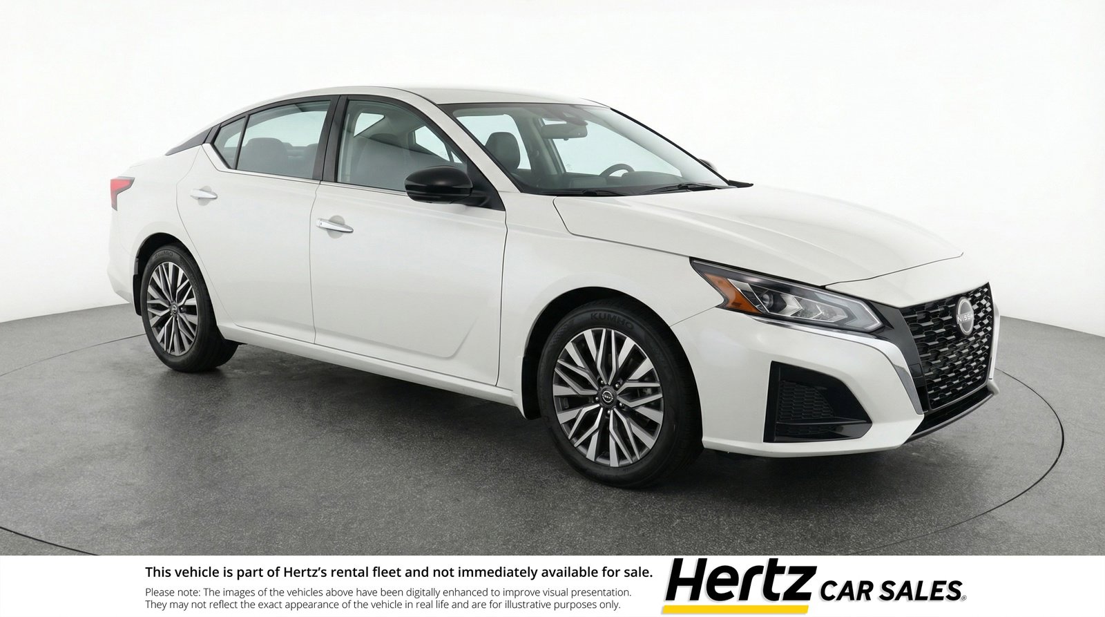 Used 2025 Nissan Altima 2.5 SV image 1