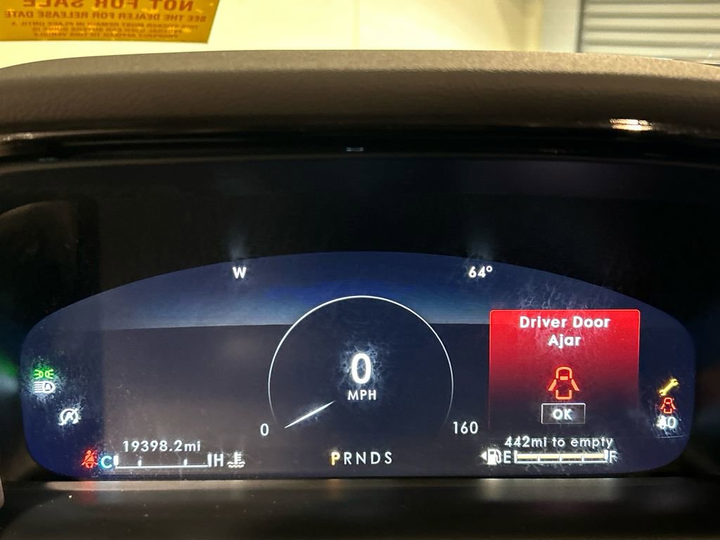 Certified 2023 Lincoln Nautilus Reserve w/ Equipment Group 201A AWD/4WD image 15