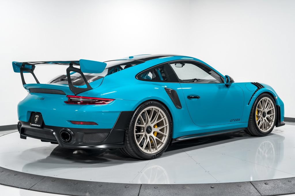 Used 2018 Porsche 911 GT2 RS w/ Weissach Package RWD image 3