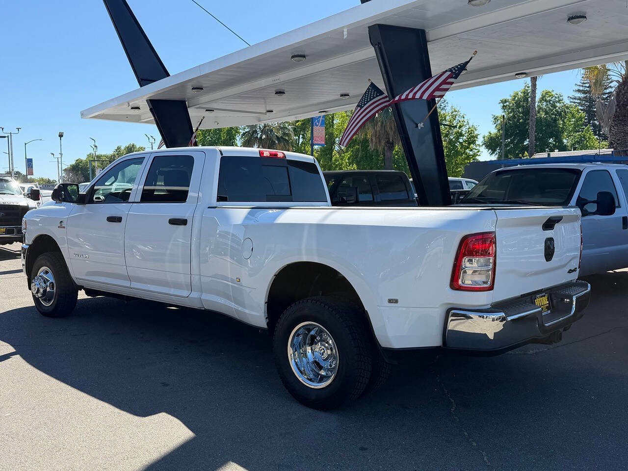 Used 2021 RAM 3500 Tradesman image 3
