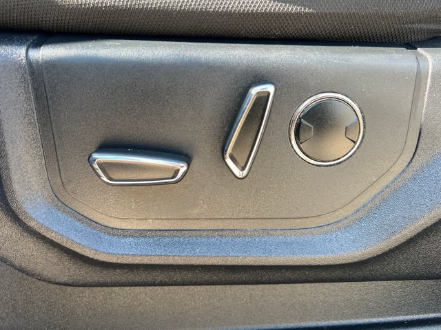 Used 2016 Ford F150 XLT w/ Equipment Group 302A Luxury AWD/4WD image 33