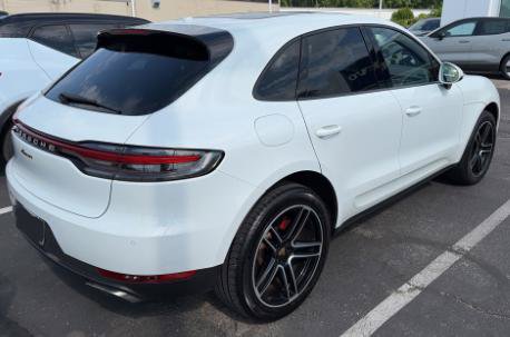 Used 2020 Porsche Macan AWD/4WD image 2