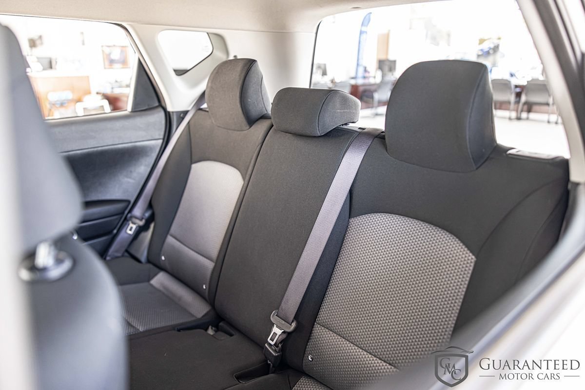 Used 2023 Kia Soul LX w/ Option Group 015 FWD image 29