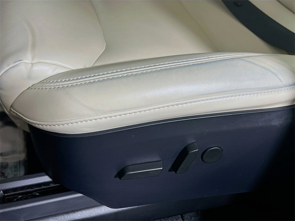 Used 2020 Tesla Model X Long Range image 19