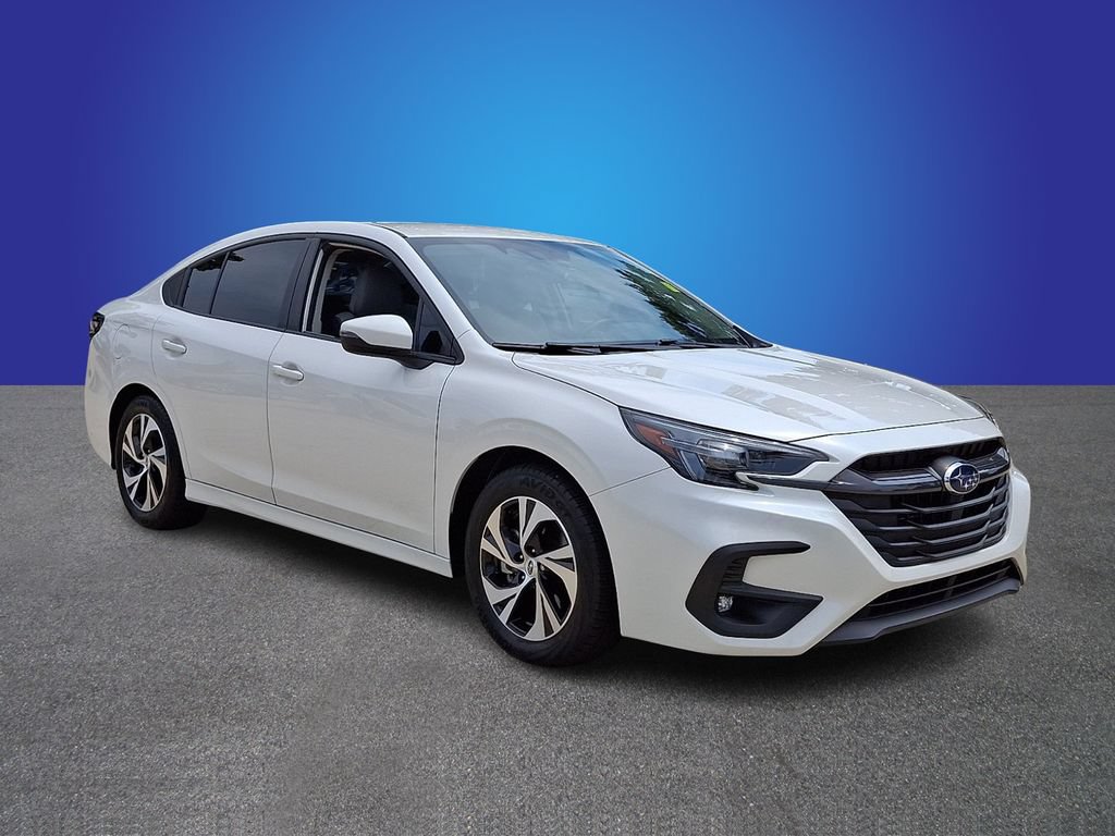 Used 2025 Subaru Legacy Premium AWD/4WD image 3