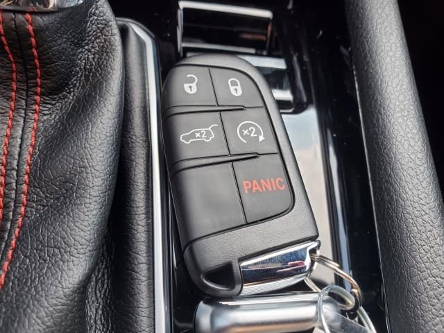 New 2025 Jeep Compass Trailhawk w/ Trailhawk Elite Group image 21