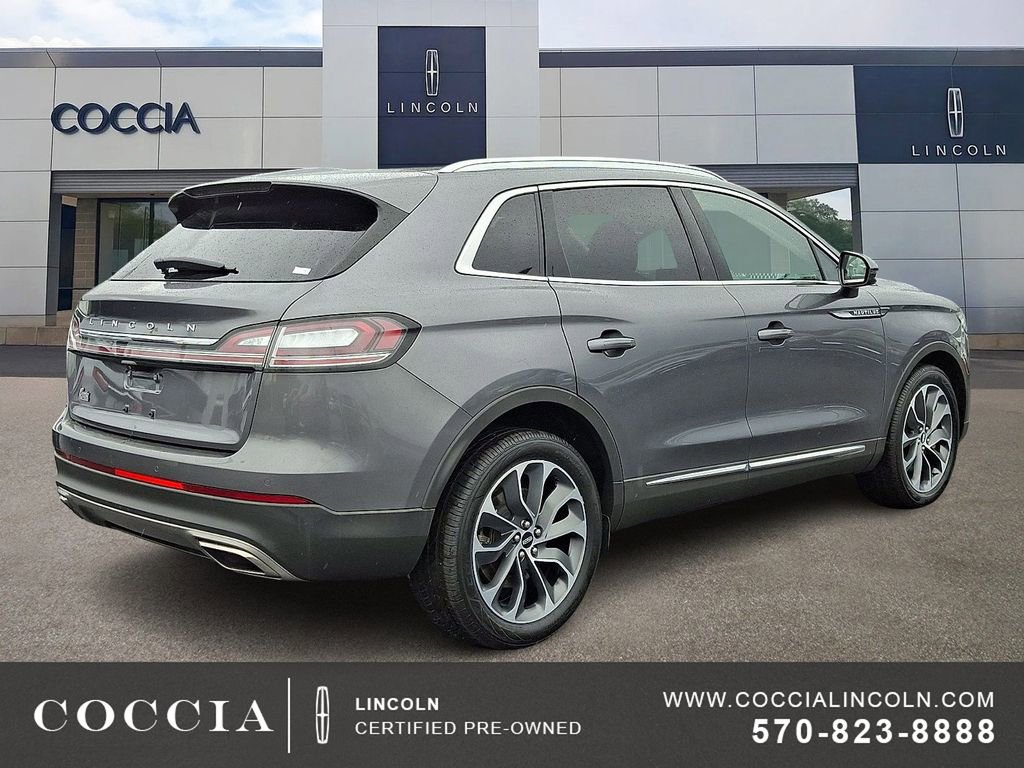 Used 2022 Lincoln Nautilus Reserve image 4