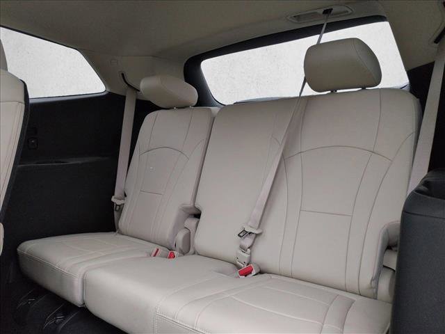 Used 2023 Buick Enclave Essence w/ Experience Buick Package image 22