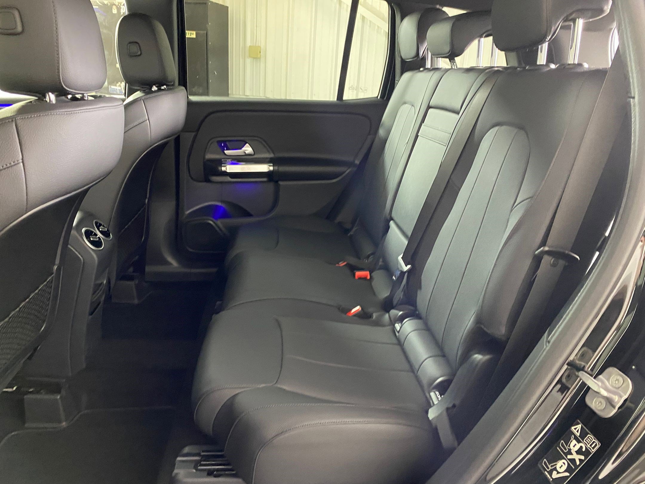 New 2025 Mercedes-Benz GLB 250 4MATIC image 13