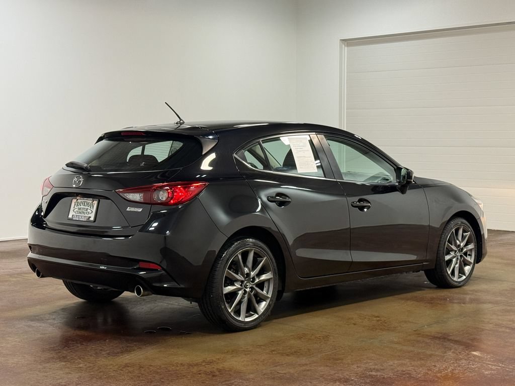 Used 2018 MAZDA MAZDA3 Touring FWD image 24