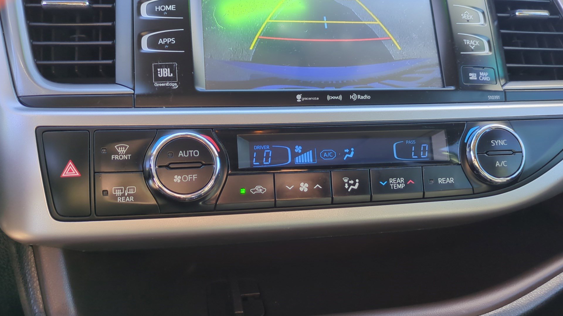 Used 2019 Toyota Highlander Limited image 25