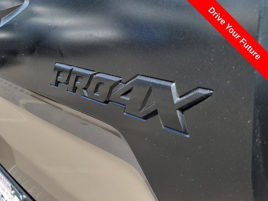 Used 2021 Nissan Titan PRO-4X w/ Pro-4x Convenience Package AWD/4WD image 28