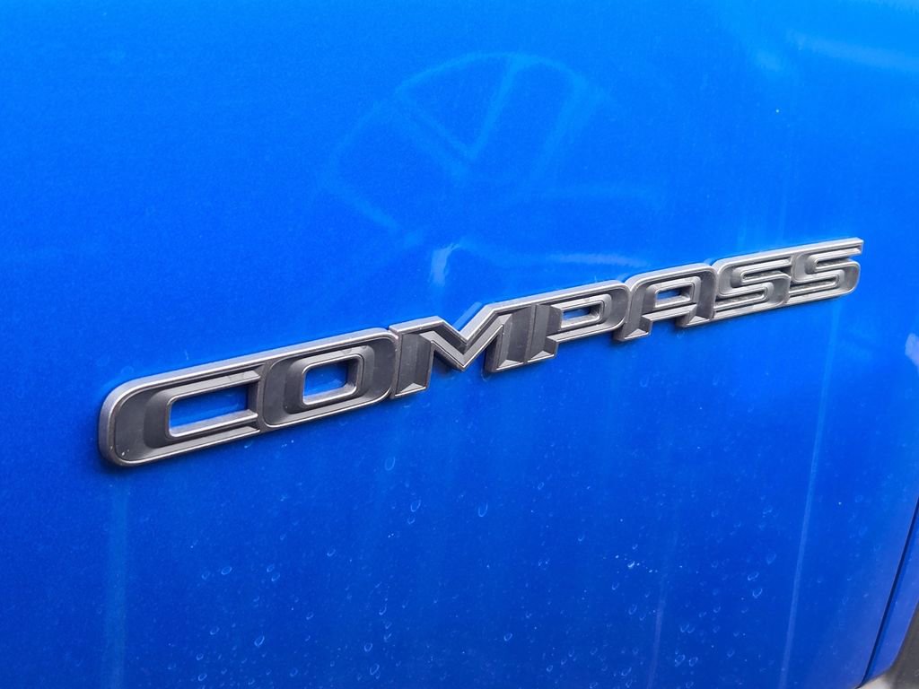 New 2026 Jeep Compass Limited w/ Sun, Sound & Navigation Group AWD/4WD image 6