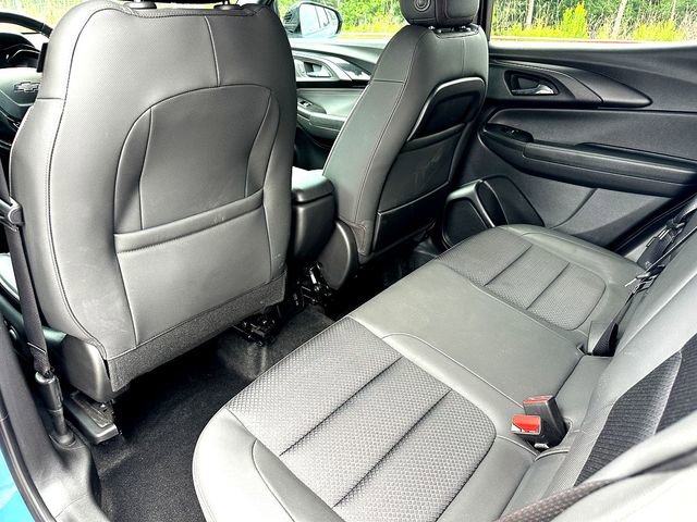 Used 2023 Chevrolet TrailBlazer RS w/ Sun and Liftgate Package AWD/4WD image 20