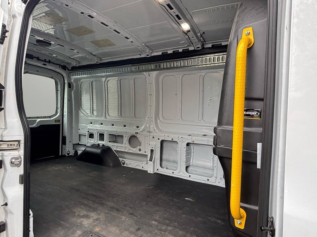 Used 2021 Ford Transit 250 Medium Roof RWD image 15