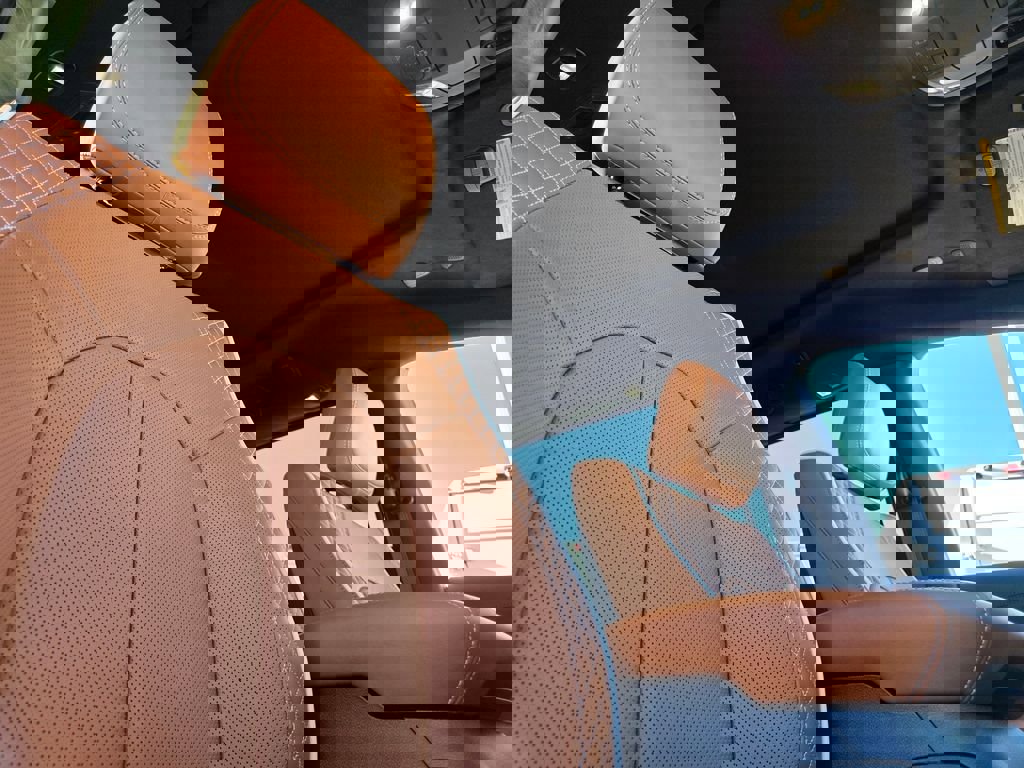 New 2026 Chrysler Pacifica Pinnacle image 15