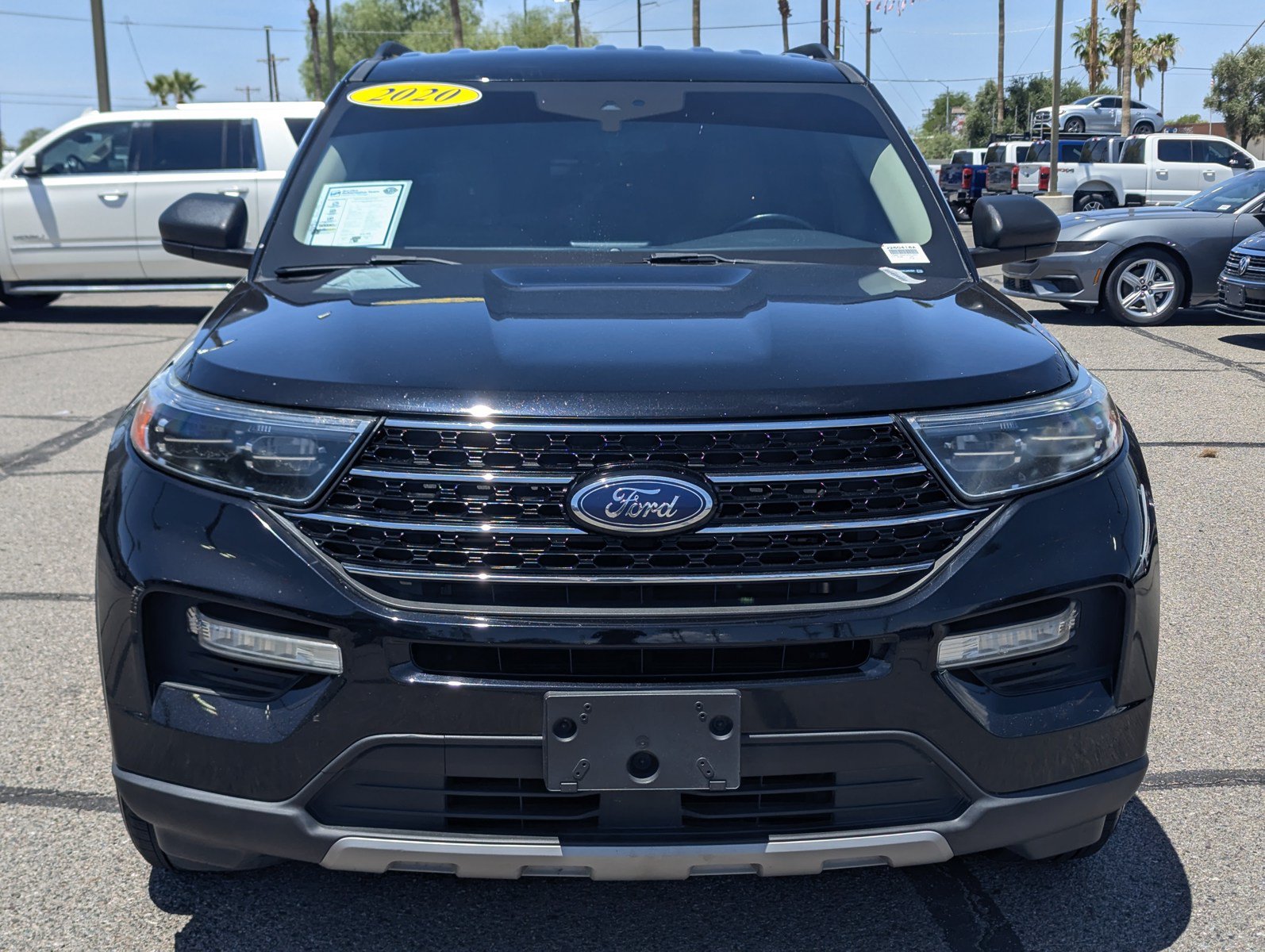 Certified 2020 Ford Explorer XLT w/ Equipment Group 202A RWD image 6