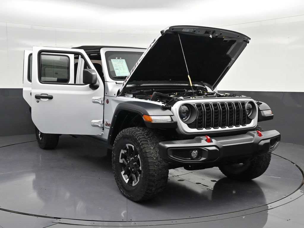 Used 2024 Jeep Gladiator Rubicon w/ Safety Group AWD/4WD image 28