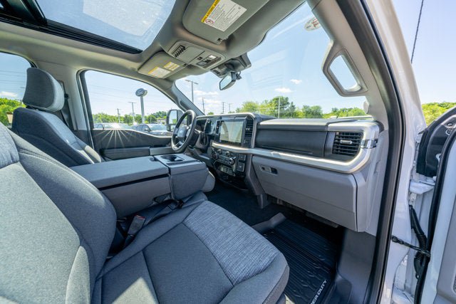 New 2026 Ford F350 XLT w/ XLT Premium Package AWD/4WD image 20