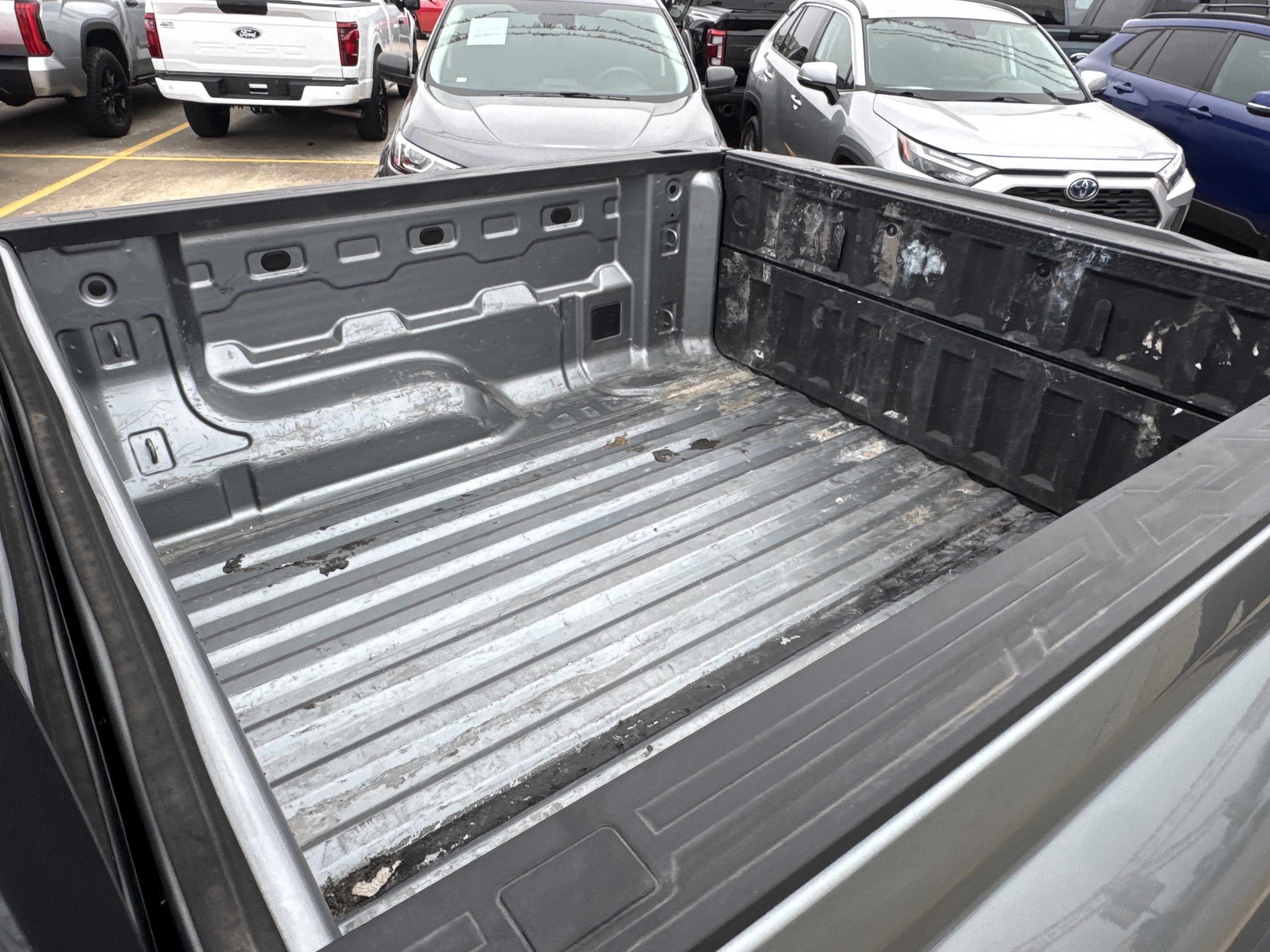 Used 2023 Chevrolet Colorado Trail Boss image 12