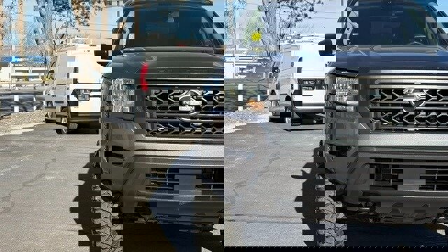 Used 2022 Nissan Frontier S image 6