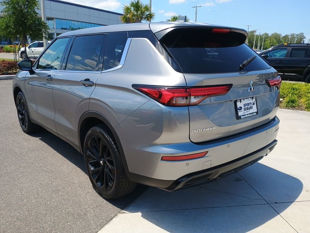 Used 2022 Mitsubishi Outlander SE FWD image 7