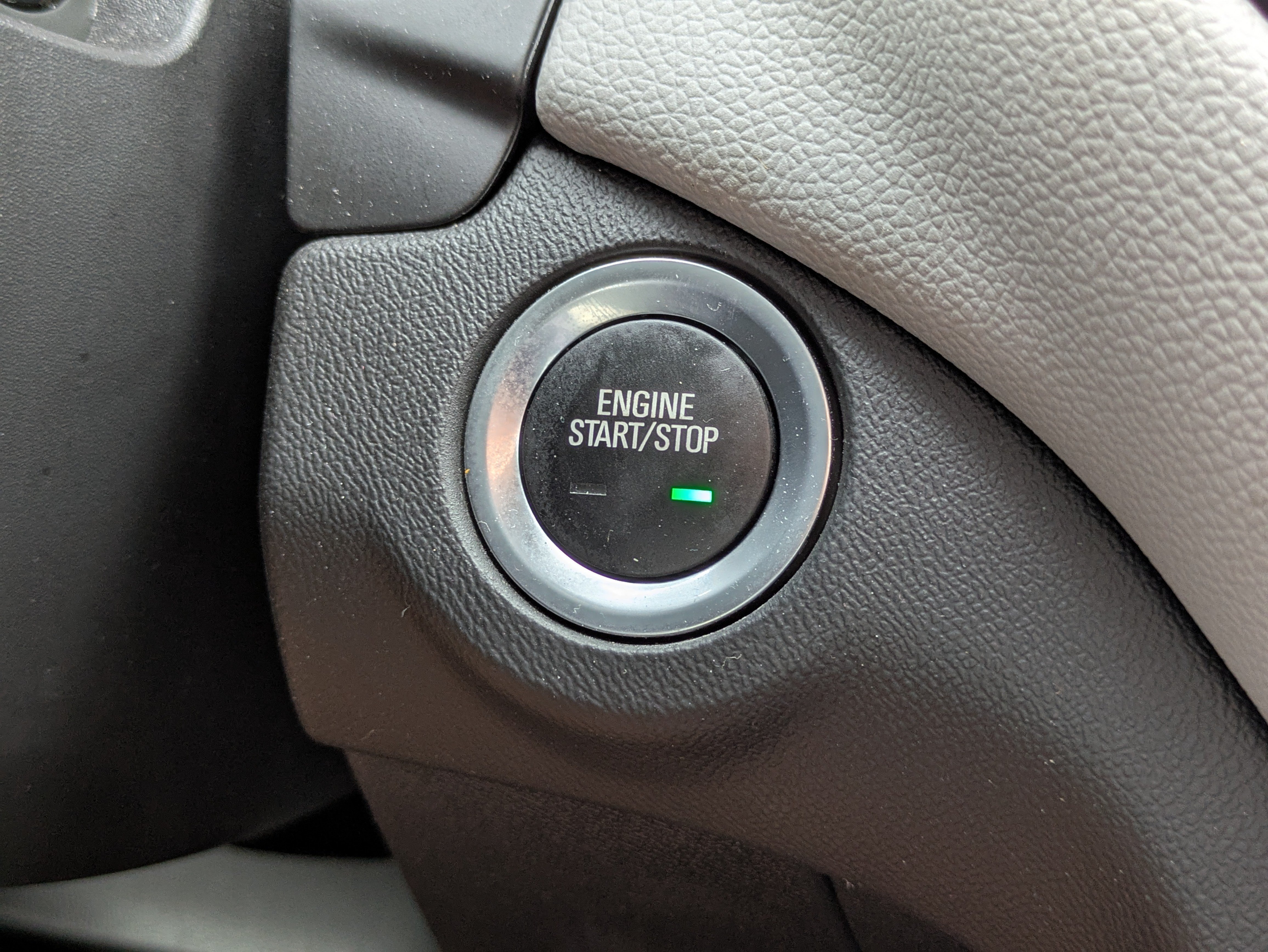 Used 2020 Chevrolet Equinox LT FWD image 29