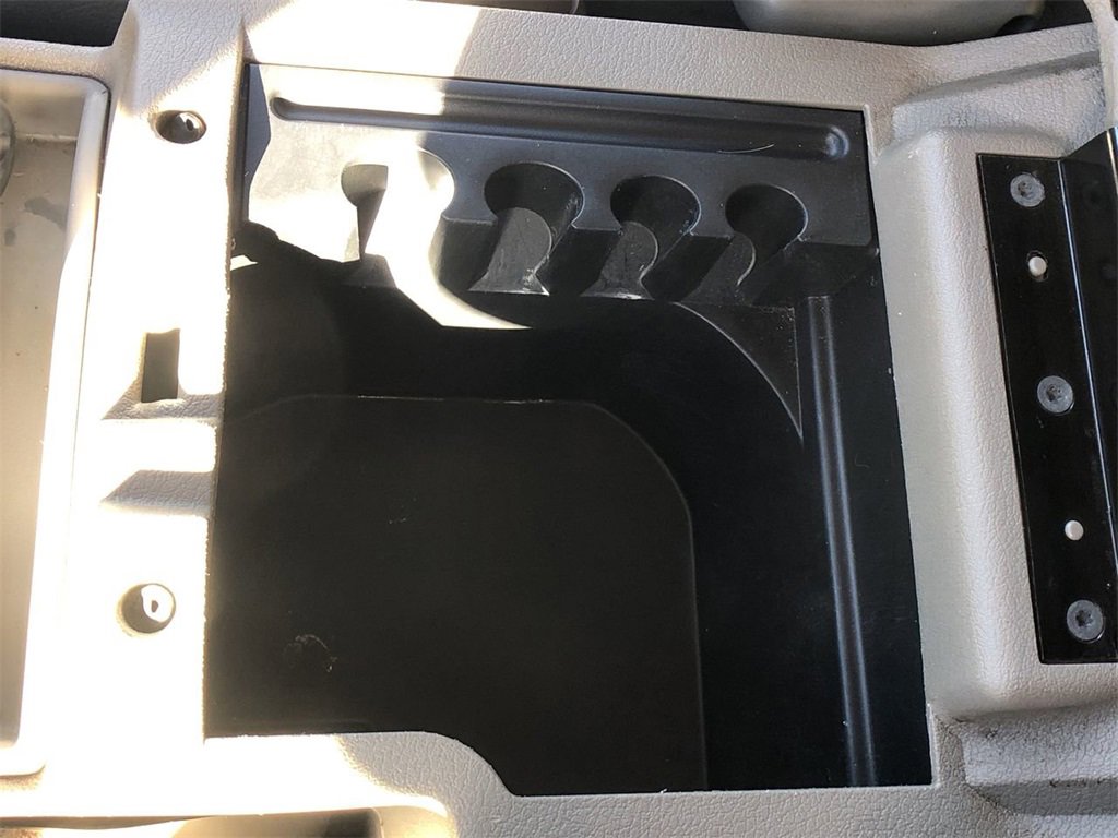 Used 2007 Jeep Commander Sport image 19