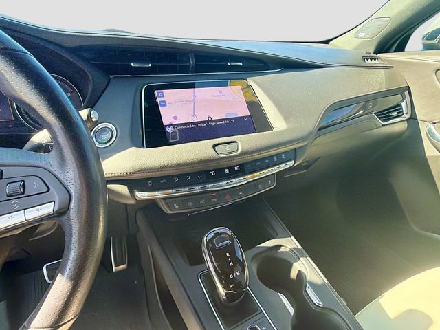 Used 2023 Cadillac XT4 Sport image 28