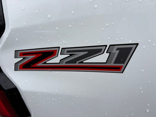 Used 2024 Chevrolet Colorado Z71 w/ Z71 Convenience Package 2 image 16