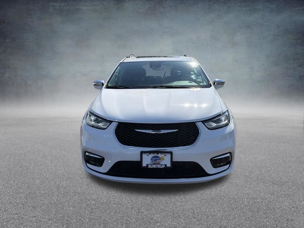 Used 2022 Chrysler Pacifica Limited image 26