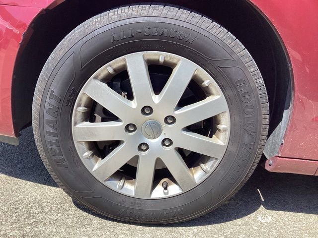 Used 2016 Chrysler Town & Country Touring FWD image 5