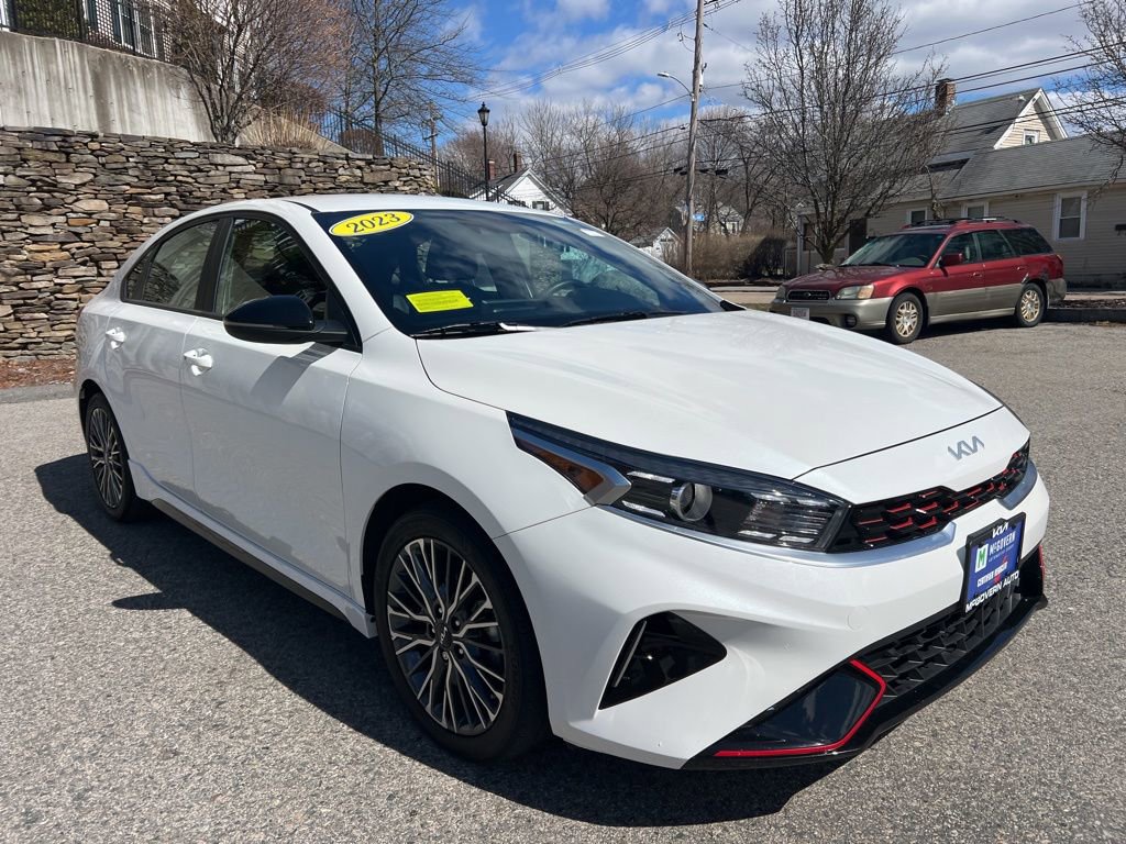 Certified 2023 Kia Forte GT-Line image 7