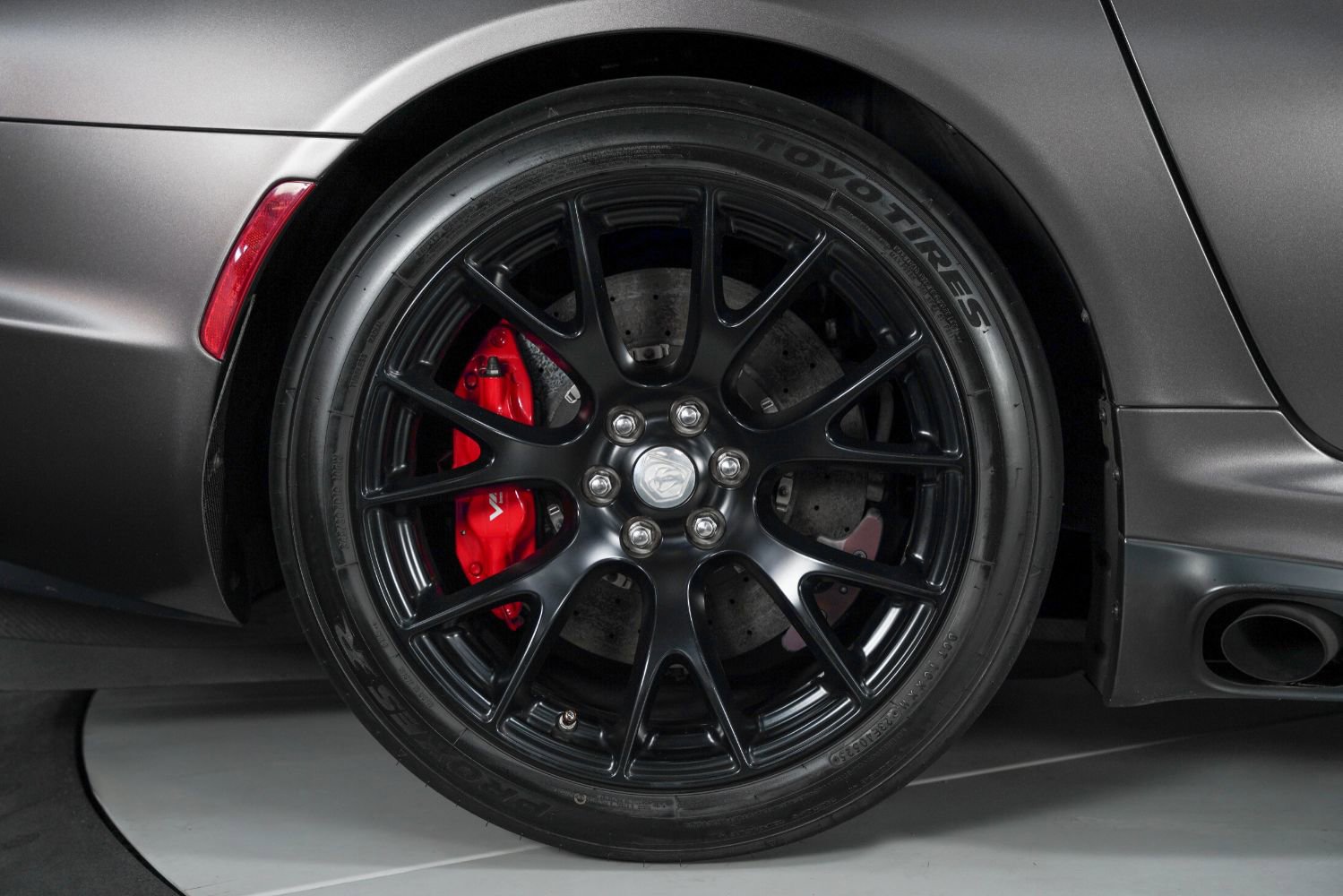 Used 2016 Dodge Viper GTC w/ ACR Package RWD image 35