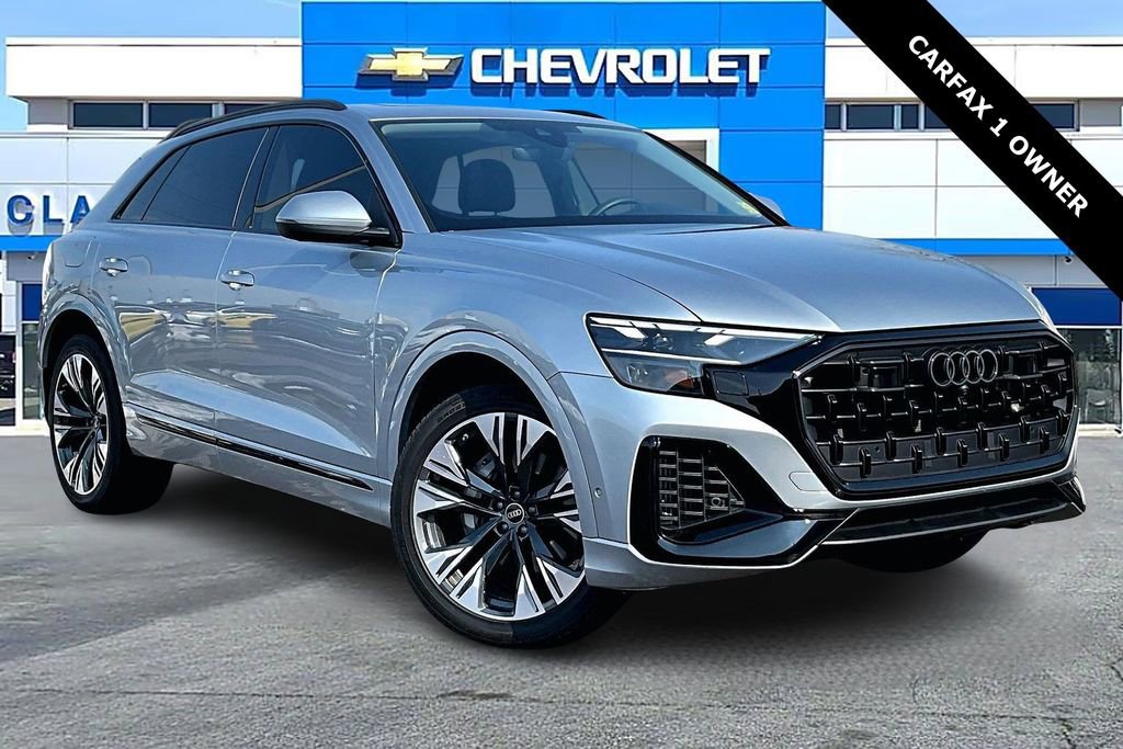 Used 2025 Audi Q8 Premium image 1