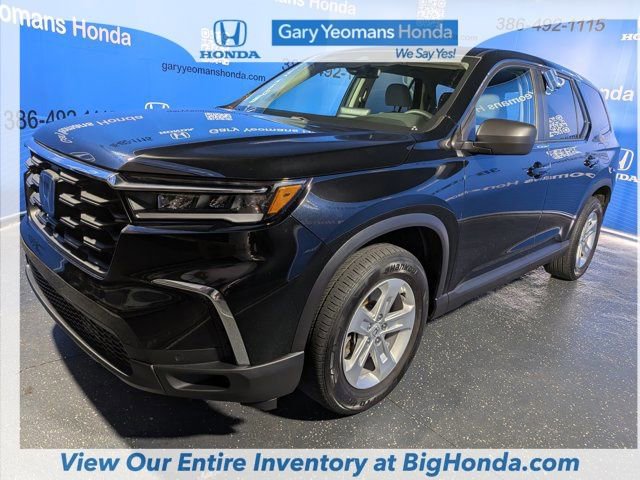 Certified 2023 Honda Pilot LX image 11