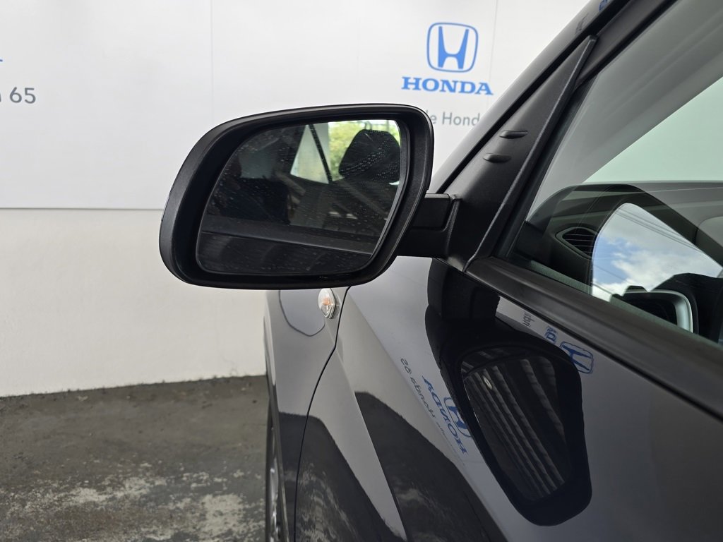 Used 2024 Hyundai Venue SE image 37
