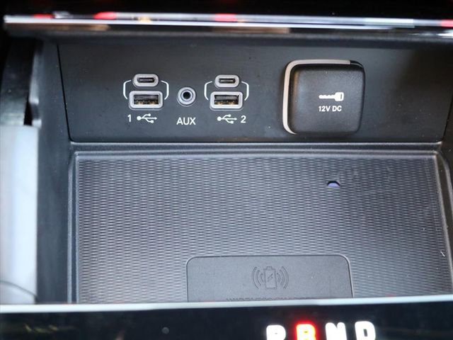 Used 2025 Jeep Grand Cherokee Altitude w/ Trailer Tow Package image 27