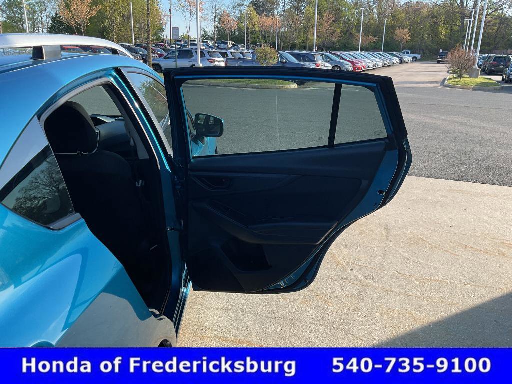Used 2018 Subaru Impreza 2.0i Premium w/ Eyesight & BSD & Rcta image 18