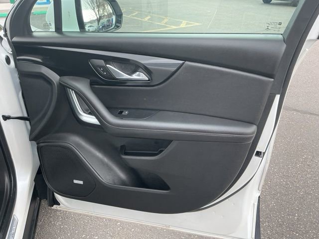 Used 2023 Chevrolet Blazer Premier image 19