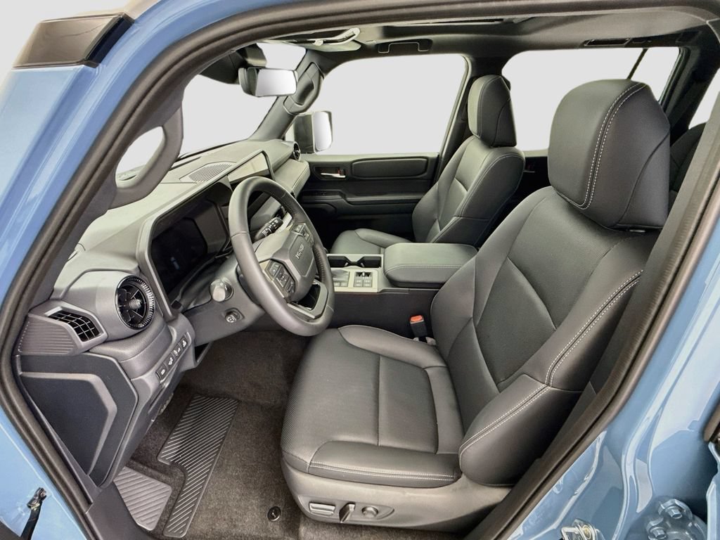 Used 2027 Toyota Land Cruiser AWD/4WD image 18