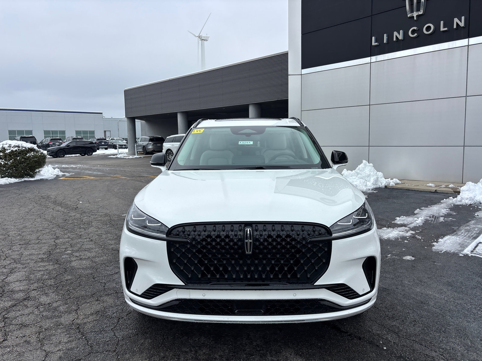 New 2026 Lincoln Aviator Reserve w/ Jet Appearance Package image 2