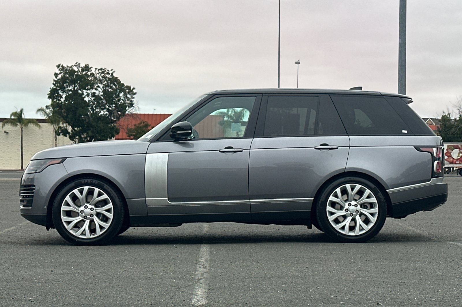 Used 2021 Land Rover Range Rover Westminster Edition AWD/4WD image 6