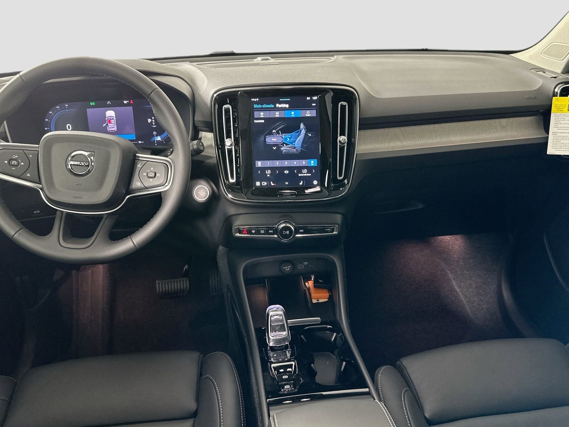 New 2025 Volvo XC40 B5 Ultra w/ Protection Package Premier image 19