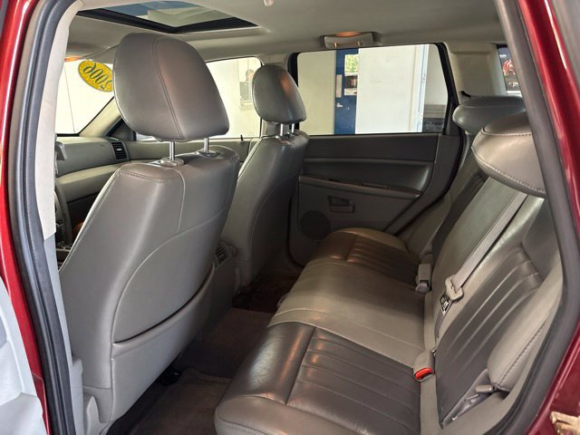 Used 2006 Jeep Grand Cherokee Laredo AWD/4WD image 22